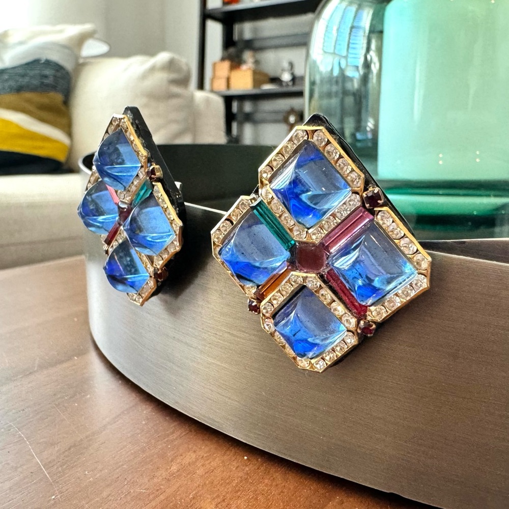 Vintage Hansen Designs Multi Color Gem Clip On Earrings - Picture 6 of 10